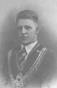 fl21.jpg (11038 bytes)